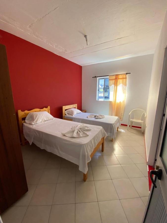 Casa Ze & Sonia Bed & Breakfast Portela Exterior photo